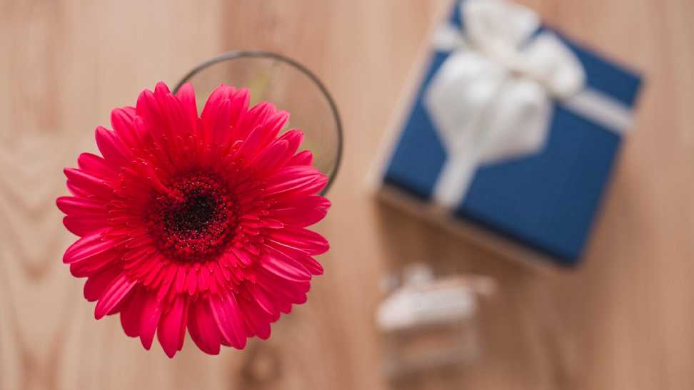 The Perfect Flower Gifts For Anniversary Decoded